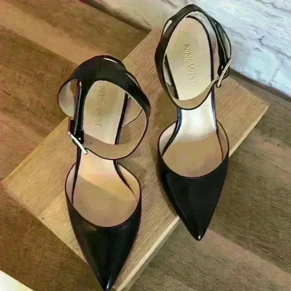 Nine West Callen Black Leather Ankle Strap Size 5 1/2 M - Picture 4 of 8